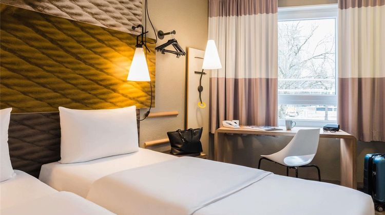 Ibis Hotel Heidelberg Room