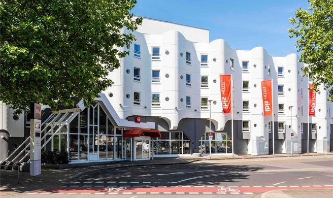 Ibis Hotel Heidelberg Exterior
