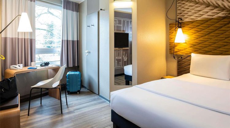 Ibis Hotel Heidelberg Exterior