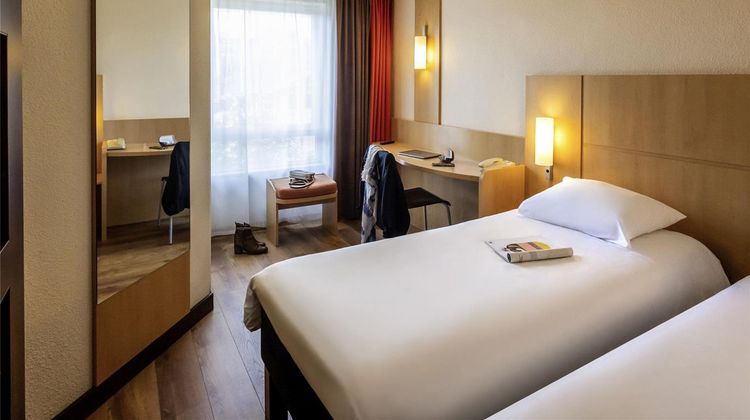 Ibis Hotel  Antwerp Centre Room