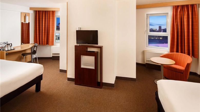 <b>Ibis Hotel Birmingham City Centre Room</b>. Images powered by <a href="https://iceportal.shijigroup.com/" title="IcePortal" target="_blank">IcePortal</a>.