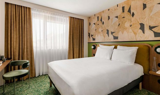 Mercure Lumiere Hotel Exterior