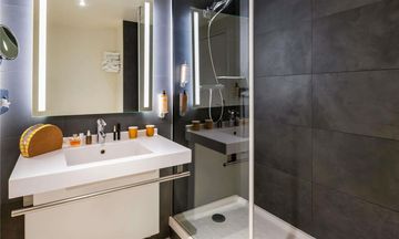 Mercure Lumiere Hotel