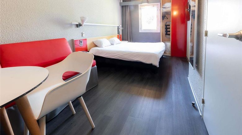 <b>Ibis Vesoul Room</b>. Images powered by <a href="https://iceportal.shijigroup.com/" title="IcePortal" target="_blank">IcePortal</a>.