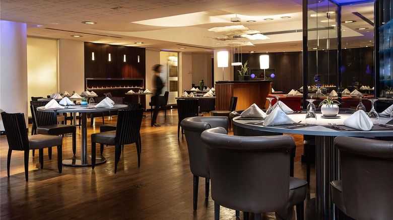 <b>Sofitel Alger Hamma Garden Restaurant</b>. Images powered by <a href="https://iceportal.shijigroup.com/" title="IcePortal" target="_blank">IcePortal</a>.