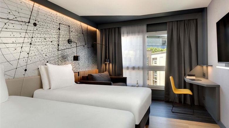 <b>Mercure Montpellier Centre Antigone Room</b>. Images powered by <a href="https://iceportal.shijigroup.com/" title="IcePortal" target="_blank">IcePortal</a>.