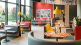 <b>Ibis Paris Marne la Vallee Noisy Restaurant</b>. Images powered by <a href="https://iceportal.shijigroup.com/" title="IcePortal" target="_blank">IcePortal</a>.
