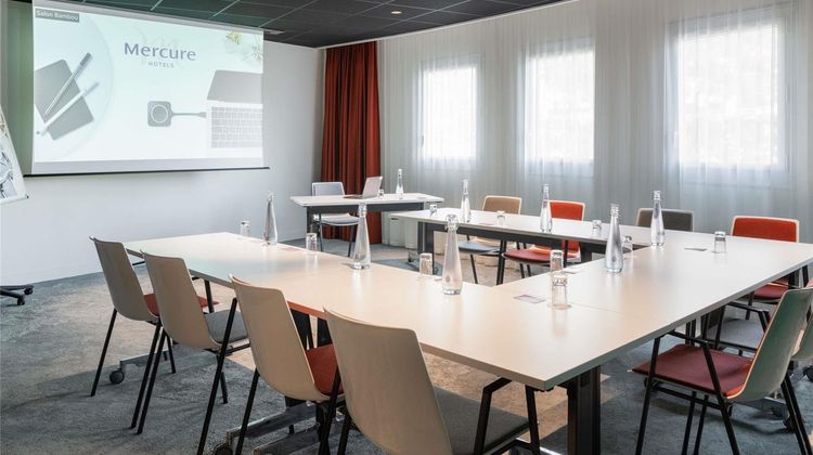 Mercure Paris La Defense Meeting