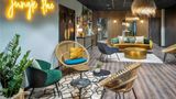 <b>Mercure La Roche sur Yon La Fayette Meeting</b>. Images powered by <a href="https://iceportal.shijigroup.com/" title="IcePortal" target="_blank">IcePortal</a>.