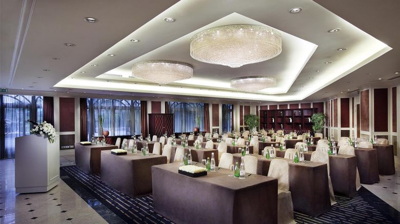<b>Sofitel Legend Metropole Hanoi Meeting</b>. Images powered by <a href="https://iceportal.shijigroup.com/" title="IcePortal" target="_blank">IcePortal</a>.