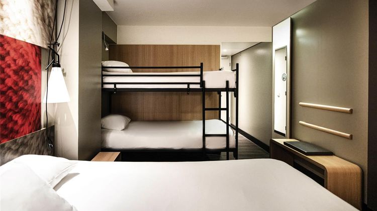 Ibis Amsterdam Centre Room
