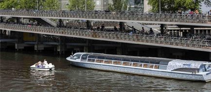 Ibis Amsterdam Centre Exterior
