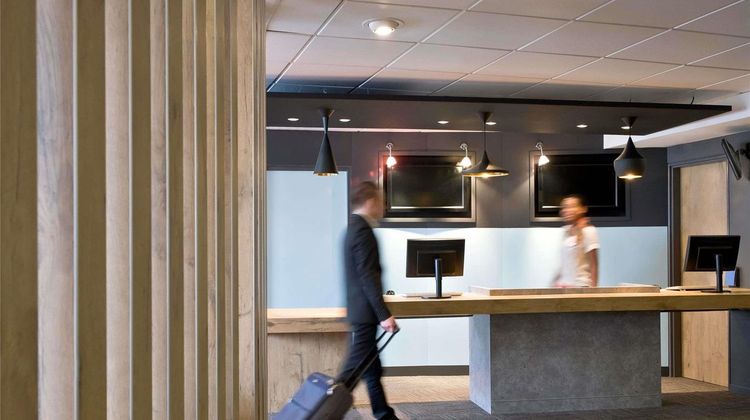 Ibis Bordeaux St Jean Exterior