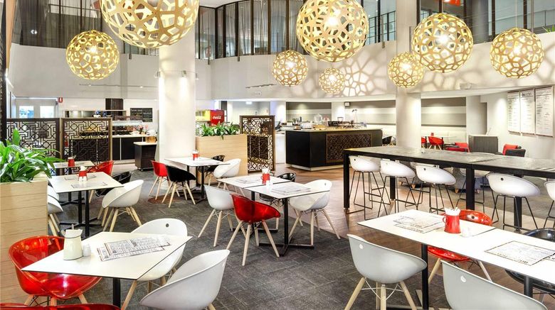 <b>Ibis Hotel Restaurant</b>. Images powered by <a href="https://iceportal.shijigroup.com/" title="IcePortal" target="_blank">IcePortal</a>.