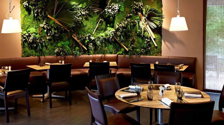<b>Hotel Ibis Chalon-Sur-Saone Europe Restaurant</b>. Images powered by <a href="https://iceportal.shijigroup.com/" title="IcePortal" target="_blank">IcePortal</a>.