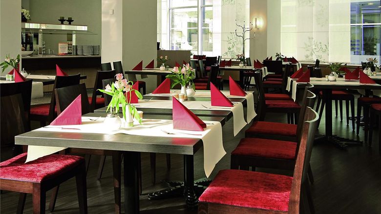 <b>Ibis Dresden Zentrum Restaurant</b>. Images powered by <a href="https://iceportal.shijigroup.com/" title="IcePortal" target="_blank">IcePortal</a>.