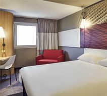 Ibis Toulon la Valet Room
