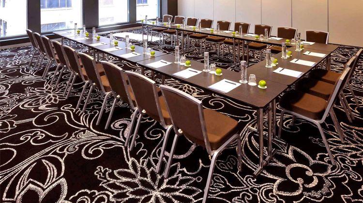 Novotel Melbourne on Collins Meeting