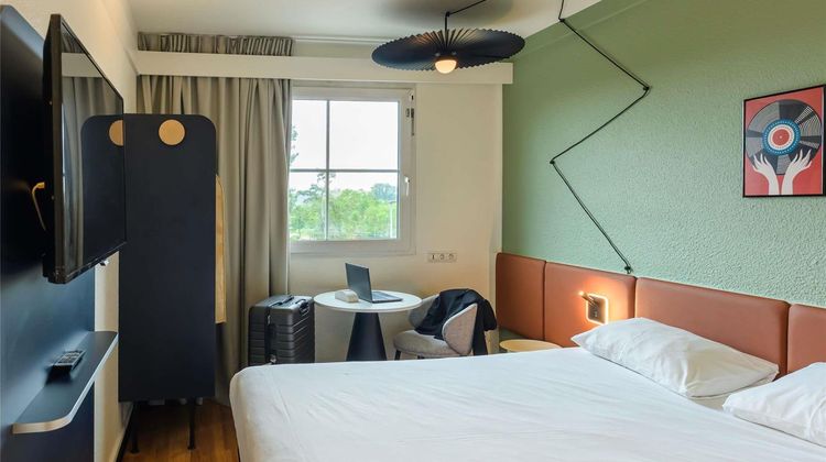 Ibis Strasbourg Aeroport Hotel Room