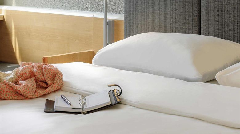 <b>Ibis Frankfurt City West Room</b>. Images powered by <a href="https://iceportal.shijigroup.com/" title="IcePortal" target="_blank">IcePortal</a>.