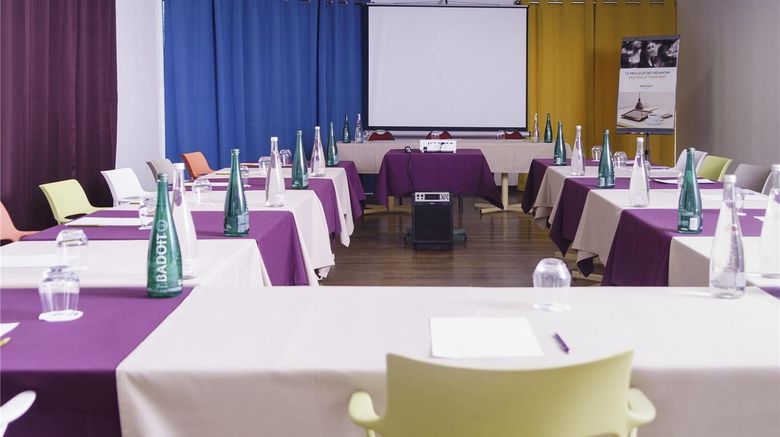 <b>Mercure Kourou Ariatel Meeting</b>. Images powered by <a href="https://iceportal.shijigroup.com/" title="IcePortal" target="_blank">IcePortal</a>.