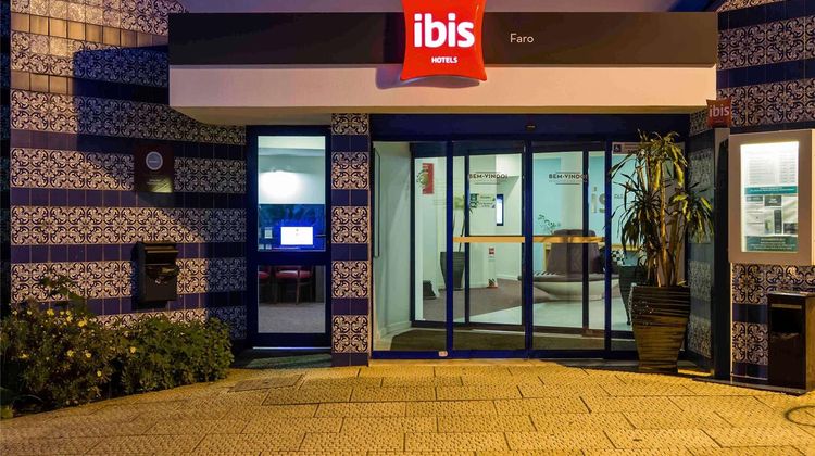 Hotel Ibis Faro Exterior