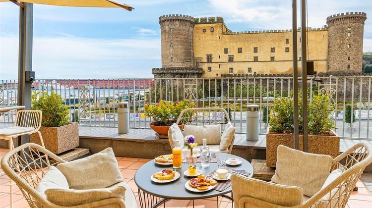Mercure Napoli Angioino Centro Exterior