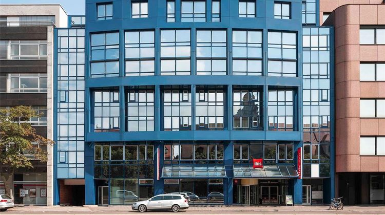 Hotel Ibis Nuernberg City Exterior