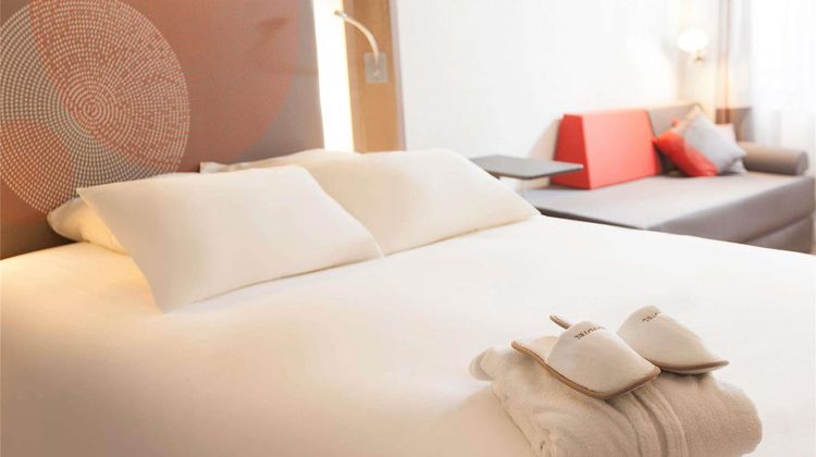 Novotel Paris Rueil Malmaison Room