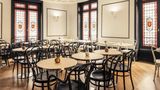 <b>Mercure Paris Opera Louvre Restaurant</b>. Images powered by <a href="https://iceportal.shijigroup.com/" title="IcePortal" target="_blank">IcePortal</a>.