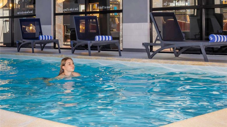 <b>Hotel Mercure Blois Centre Pool</b>. Images powered by <a href="https://iceportal.shijigroup.com/" title="IcePortal" target="_blank">IcePortal</a>.