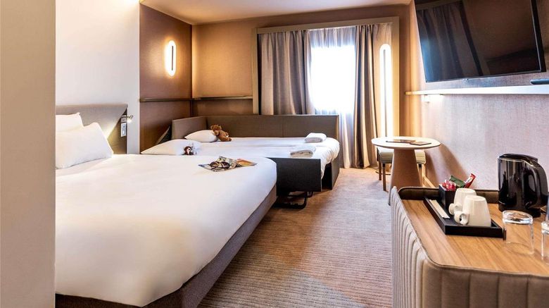 <b>Novotel Orly Room</b>. Images powered by <a href="https://iceportal.shijigroup.com/" title="IcePortal" target="_blank">IcePortal</a>.
