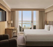 The Brighton Hotel Sydney Room