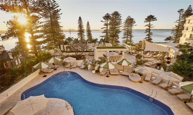 The Brighton Hotel Sydney Exterior