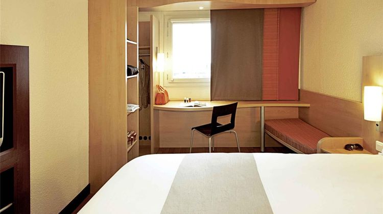 Hotel Ibis Lisboa Jose Malhoa Room