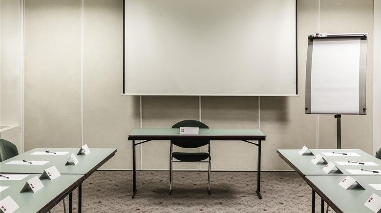 <b>Hotel Ibis Coimbra Meeting</b>. Images powered by <a href="https://iceportal.shijigroup.com/" title="IcePortal" target="_blank">IcePortal</a>.