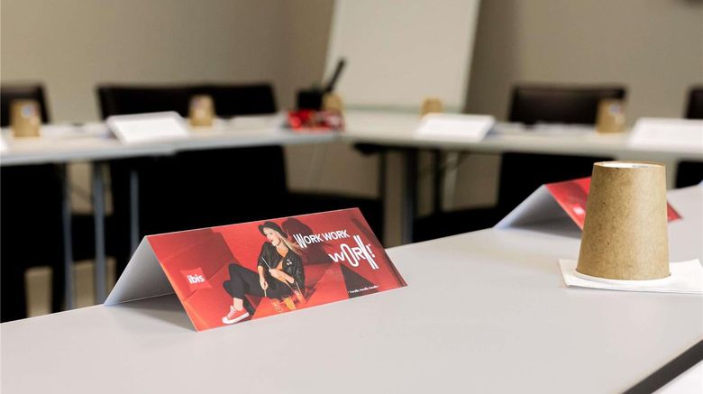 <b>Ibis Clermont Ferrand A71 A75 Meeting</b>. Images powered by <a href="https://iceportal.shijigroup.com/" title="IcePortal" target="_blank">IcePortal</a>.