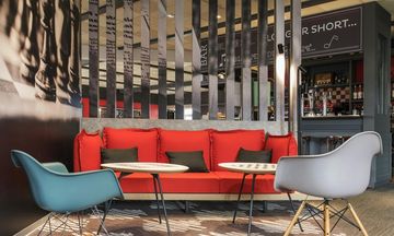 Ibis Falaise