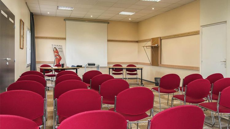 Ibis Falaise Meeting