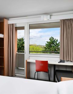 Ibis Budapest Aero Hotel
