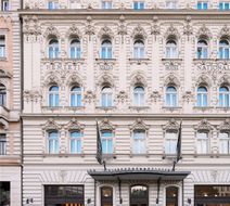 Hotel Nemzeti Budapest Exterior
