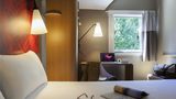 Ibis Paris Velizy Room
