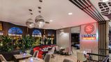 <b>Mercure Budapest Buda Hotel Restaurant</b>. Images powered by <a href="https://iceportal.shijigroup.com/" title="IcePortal" target="_blank">IcePortal</a>.