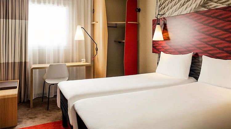 Ibis Massy Room