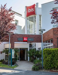 Ibis Massy