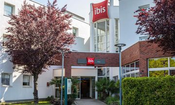Ibis Massy