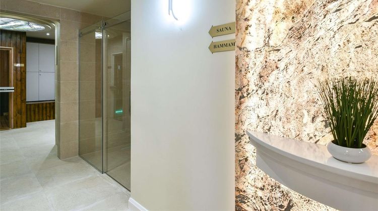 Pullman Bucharest World Trade Center Health