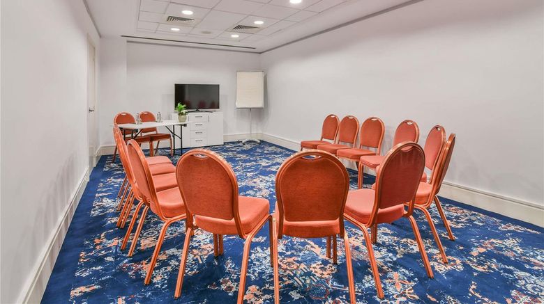 <b>Pullman Bucharest World Trade Center Meeting</b>. Images powered by <a href="https://iceportal.shijigroup.com/" title="IcePortal" target="_blank">IcePortal</a>.
