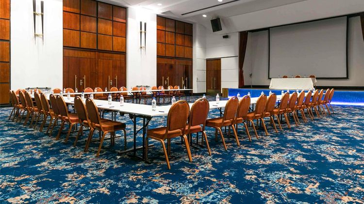 Pullman Bucharest World Trade Center Meeting