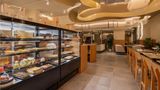 <b>Pullman Bucharest World Trade Center Restaurant</b>. Images powered by <a href="https://iceportal.shijigroup.com/" title="IcePortal" target="_blank">IcePortal</a>.